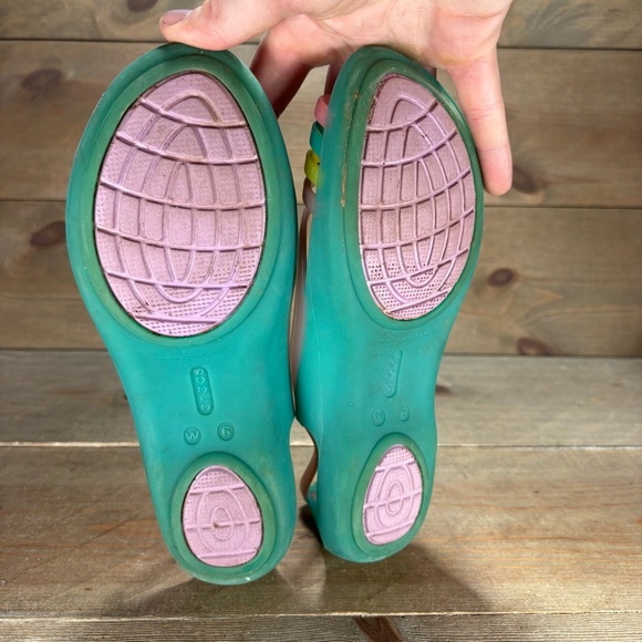 crocs isabella huarache womens size 6 shoes multicolor slip on work flats - Picture 7 of 10